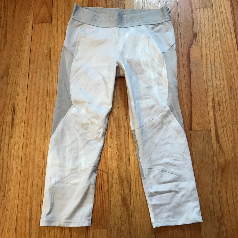 Cropped white workout leggings